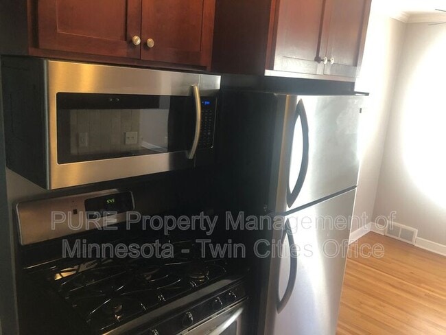 Foto del edificio - 2936 Drew Ave S