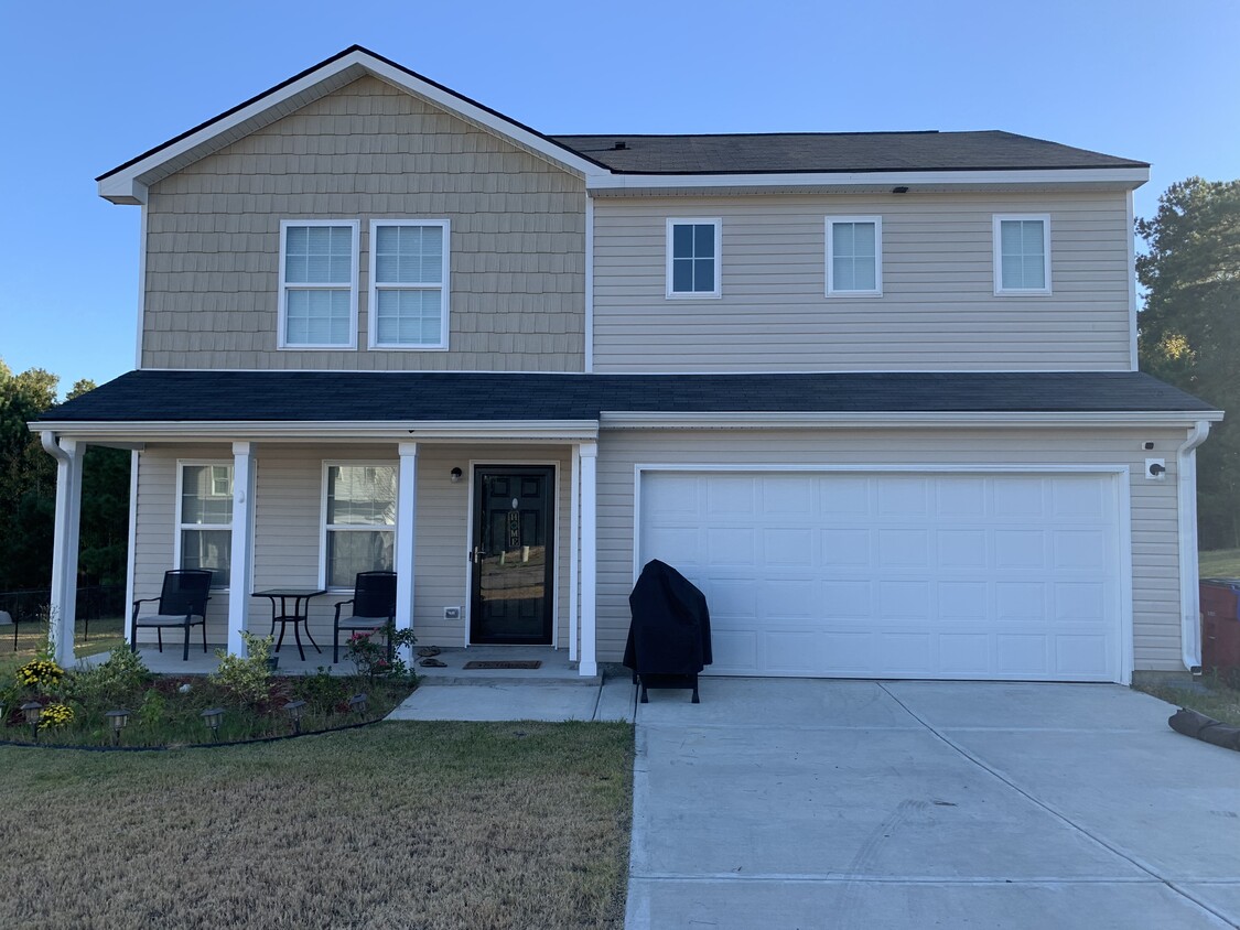 Front - 417 Kildare Way