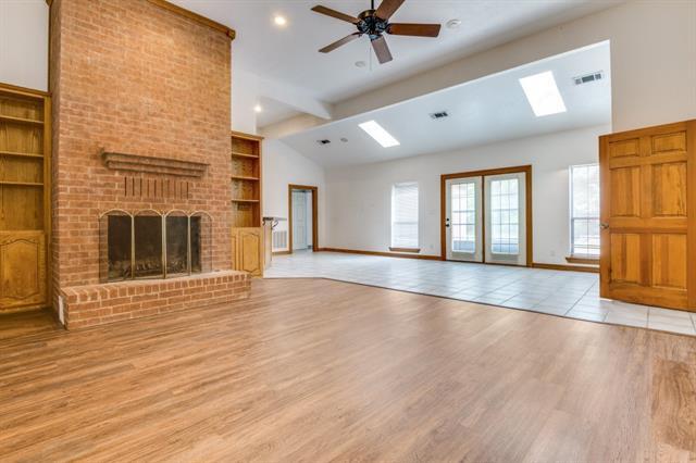 Building Photo - 731 N Walnut Grove Rd