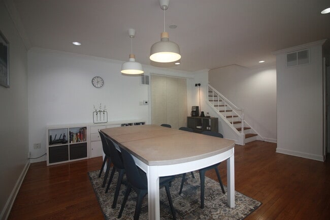 Foto del edificio - 1624 Greenwood Rd