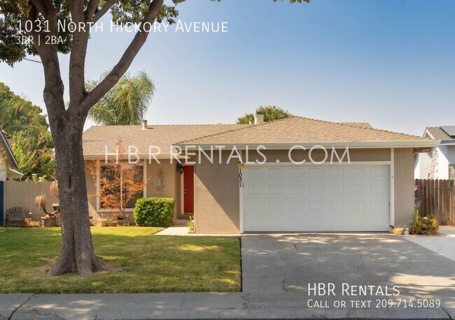 Foto del edificio - Tracy Three Bedroom Home - Adorable Single...