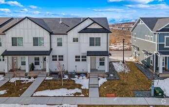 Building Photo - 9371 N Vernham Ln