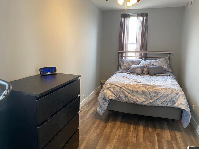 Foto del edificio - 2109 W 18th St