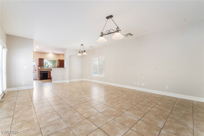 Building Photo - 9372 Glendora Valley St