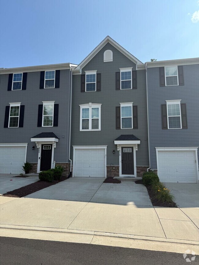 Building Photo - 6310 Crittenden Ln