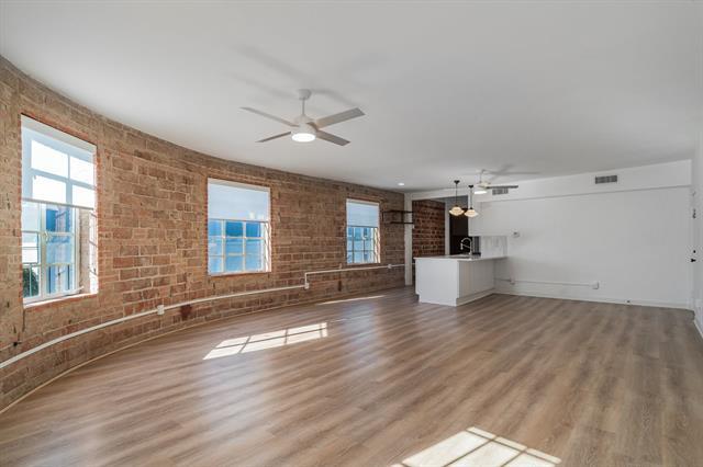 Foto del edificio - 1402 Mccoy St