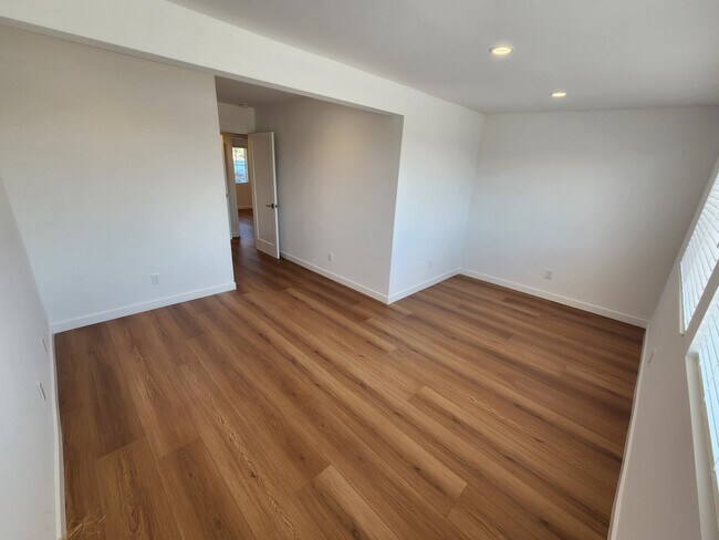 Foto del edificio - 17176 Gunther St
