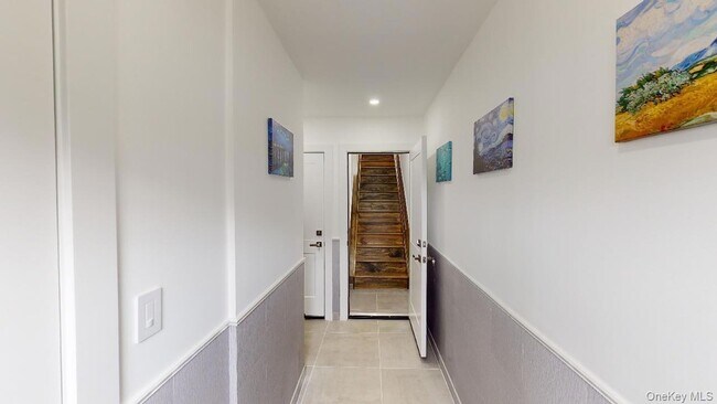 Foto del edificio - 85-13 68th Ave