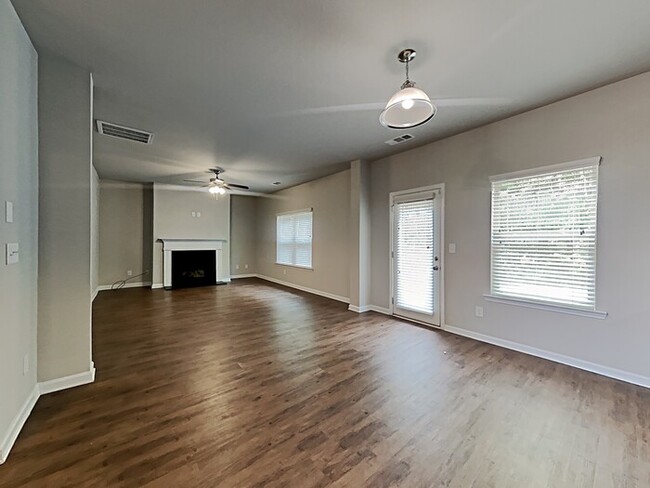 Building Photo - 4111 Bigsage Dr