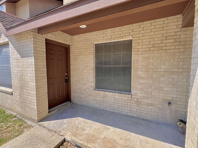 Building Photo - 8710 McPherson Rd