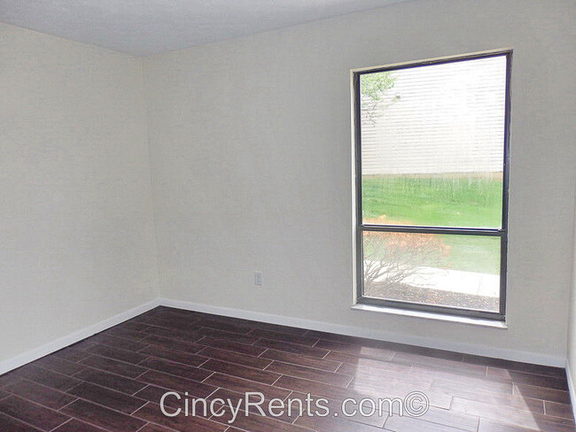 Foto del edificio - 7268 E Galbraith Rd