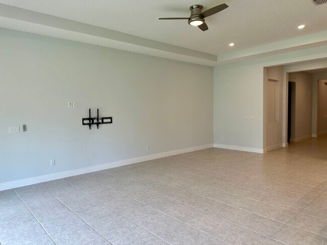 Foto del edificio - 8313 Topsail Pl
