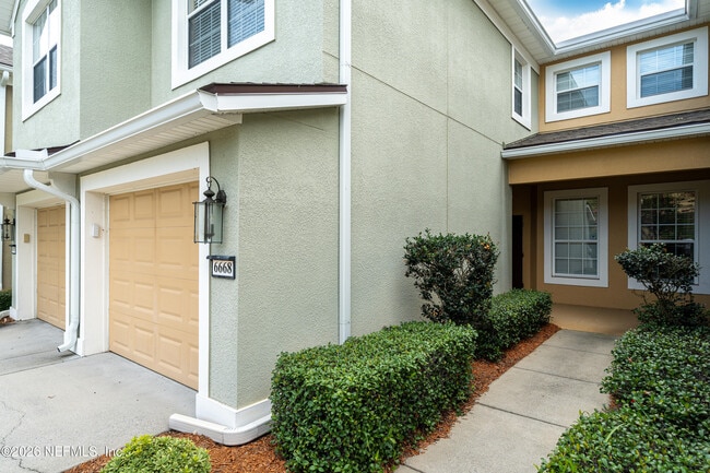 Building Photo - 6668 White Blossom Cir