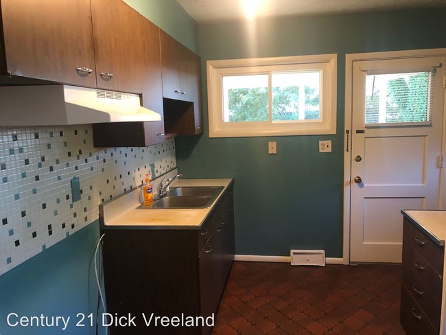 Building Photo - 3 br, 2 bath House - 4920 Woodcock Circle
