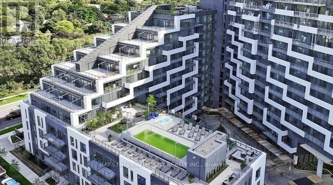 Building Photo - 25 Adra Grado Way