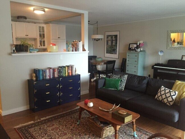 Living-Dining Room - 5021 Ripley Ln N
