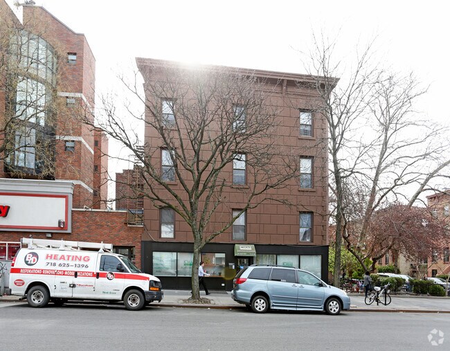 Foto del edificio - 401-403 Court St