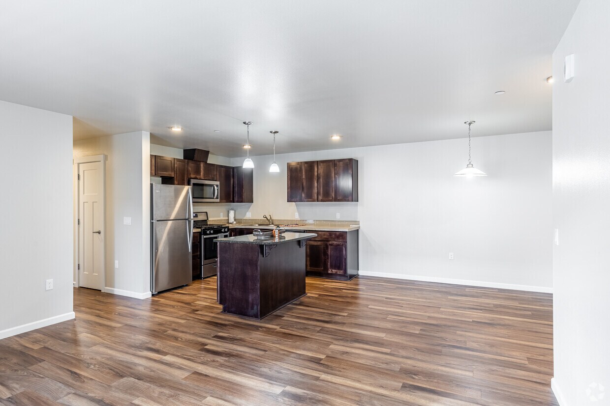 Escena Apartment Homes 20750 Empire Ave Bend, OR