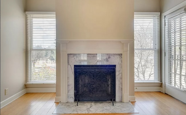 Building Photo - Sylvan Park Dream Home -LEASING NOW!