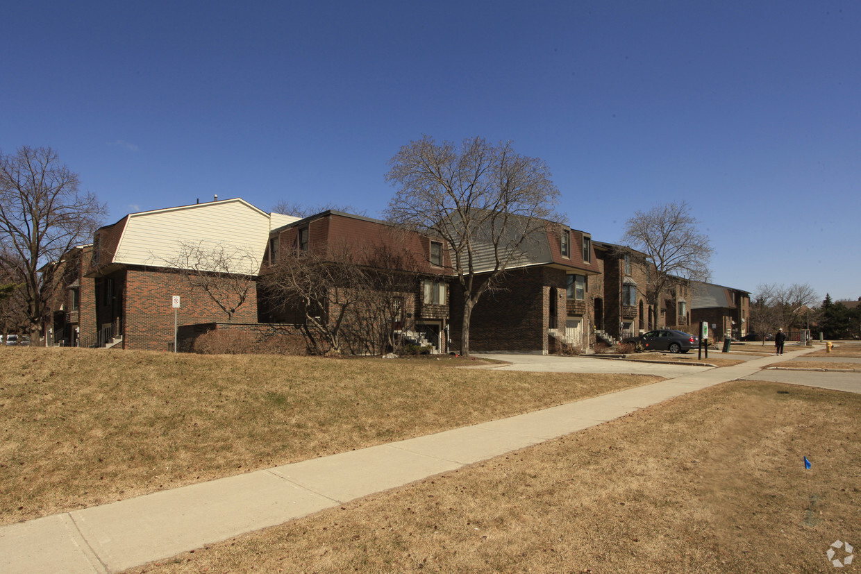 Building Photo - Olde Towne Place