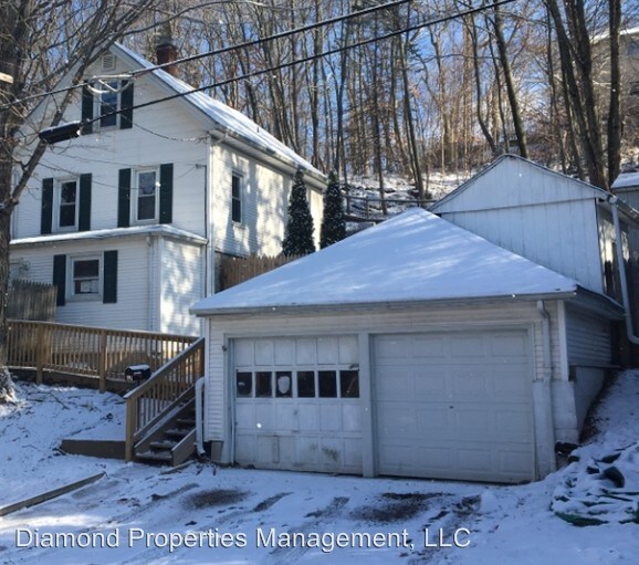 204 Long Hill Ave, Shelton, CT 06484 House Rental in Shelton, CT