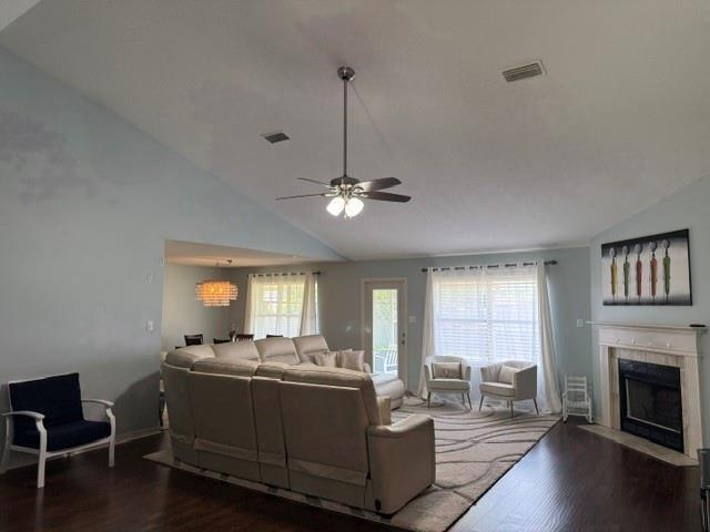 Building Photo - 9580 Estate Dr