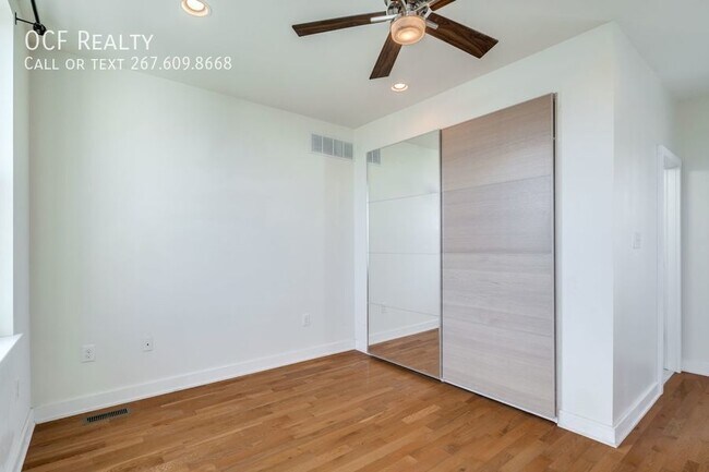 Foto del edificio - Passyunk Square One Bedroom Townhouse with...