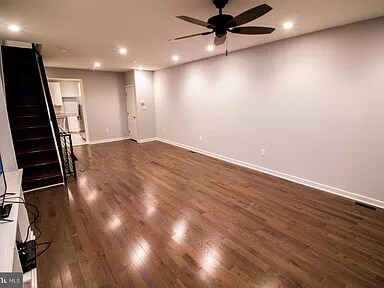 Foto del edificio - Fully Renovated 3-Bedroom Townhome in Gray...