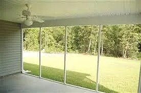 Foto del edificio - 868 Rolling Pines Loop Rd