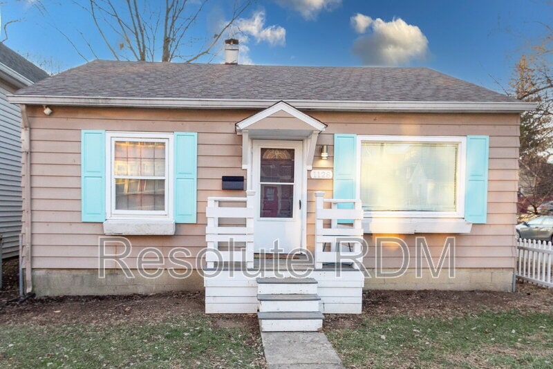 Foto principal - 1128 Sterling St