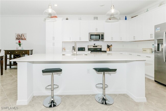 Foto del edificio - 6034 National Blvd