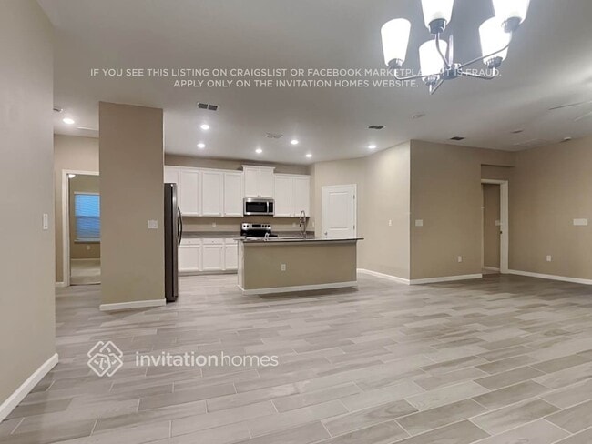 Building Photo - 9854 Lemon Grass Ln