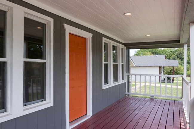 Photo - 1319 NE 15th St House