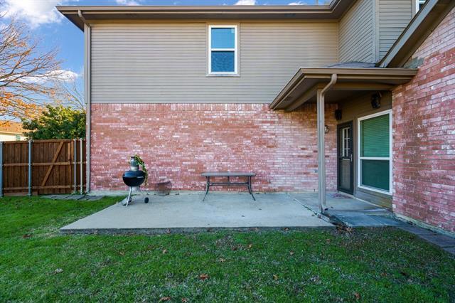 Building Photo - 2808 Pinnacle Dr
