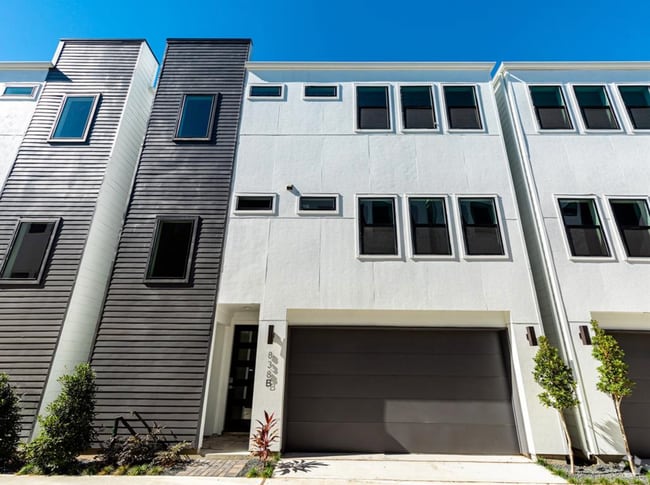 Building Photo - 838 Fisher St