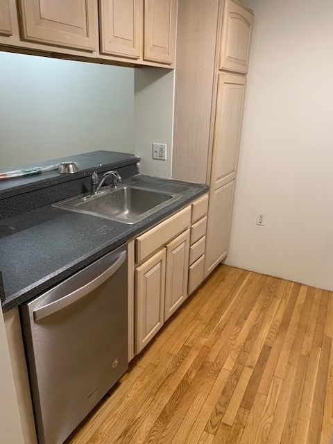 Foto del edificio - 1347 Commonwealth Ave