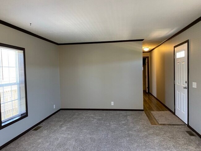 Foto del edificio - 10694 State Rte 762