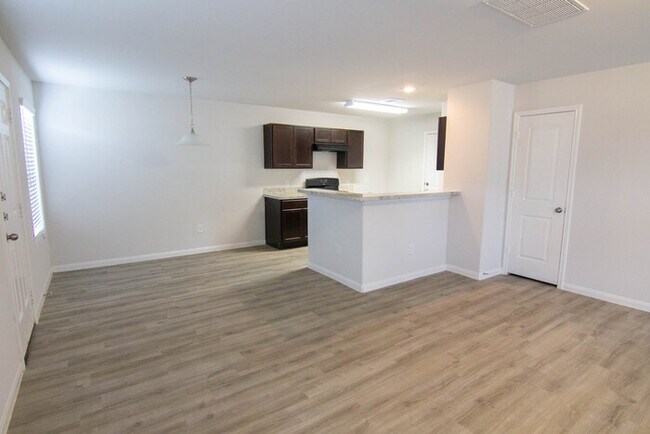 Building Photo - Tesoro Hills - 8719 Tesoro Hills, San Anto...