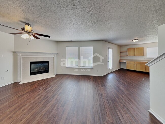Foto del edificio - 6887 Merritt Ridge Way