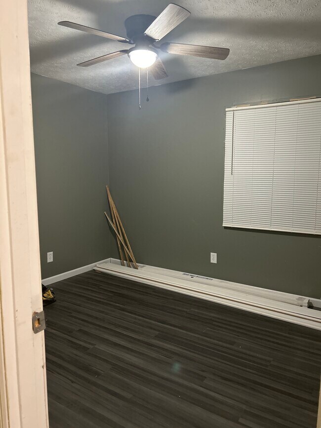 Foto del edificio - 162 Fairview Cir