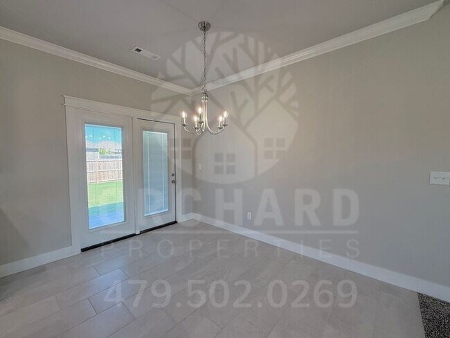 Foto del edificio - Single-Family Home- Desirable Cedarwood Plan