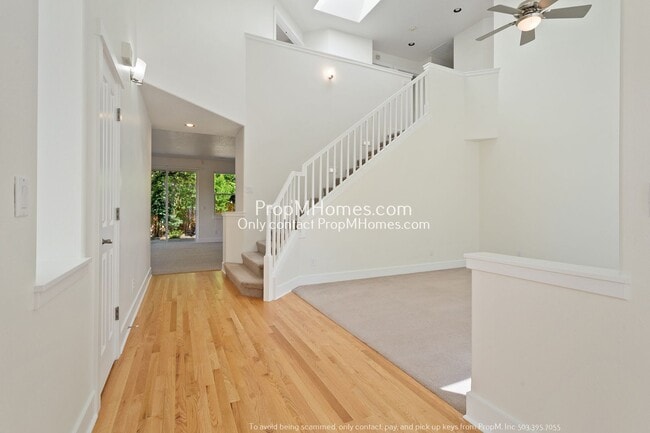 Building Photo - Spacious 5-Bedroom Oasis in the Heart of Five Oaks!