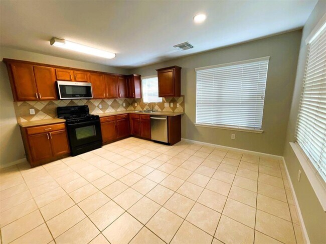 Foto del edificio - 2518 Hidden Park Ln