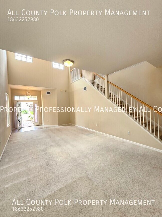 Foto del edificio - 1721 Altavista Cir