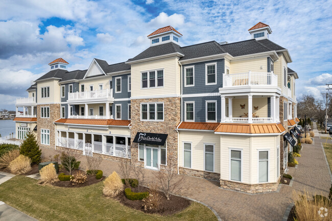 Building Photo - RiverWalk at Belmar