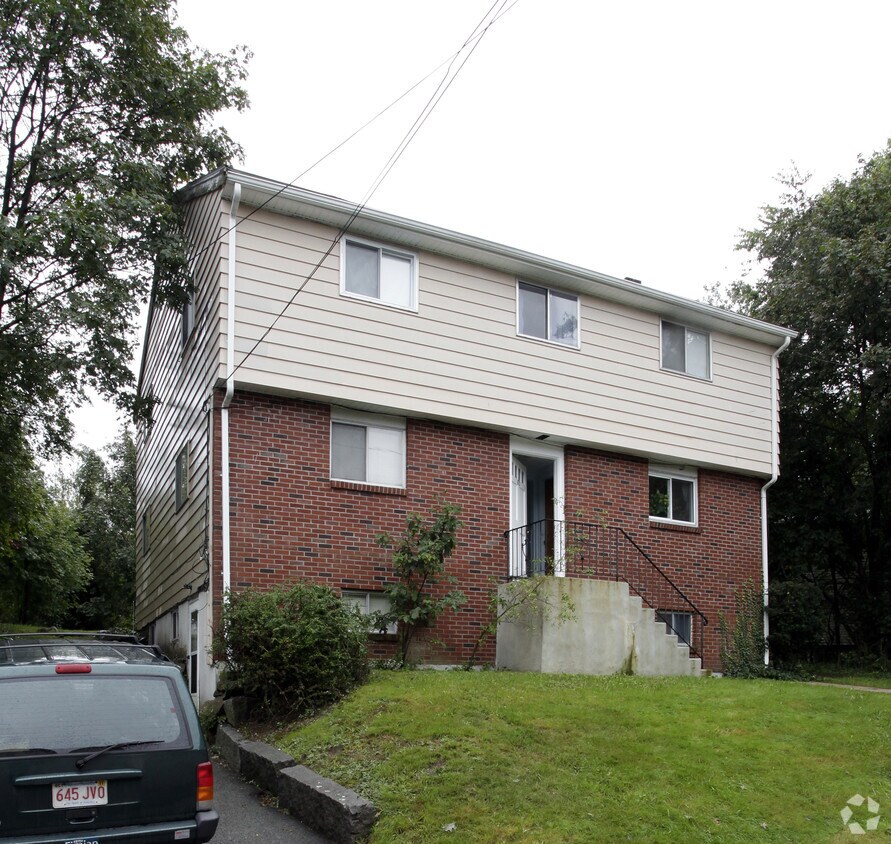 Building Photo - 80-82 Scotch Pond Pl