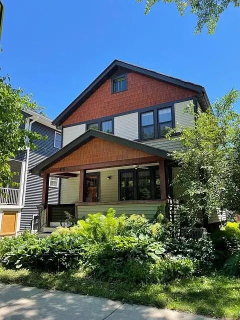 Foto principal - 943 E Dayton St