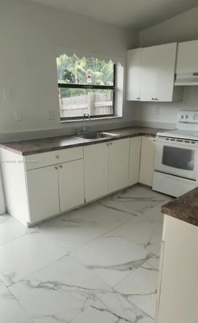 Foto del edificio - 13949 SW 281st Terrace