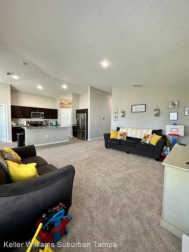 Foto del edificio - 4 br, 2 bath House - 1731 Durden Dr.