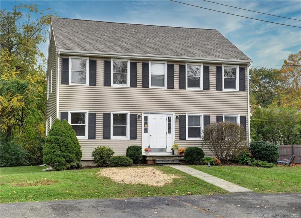 Primary Photo - 89 West Ln